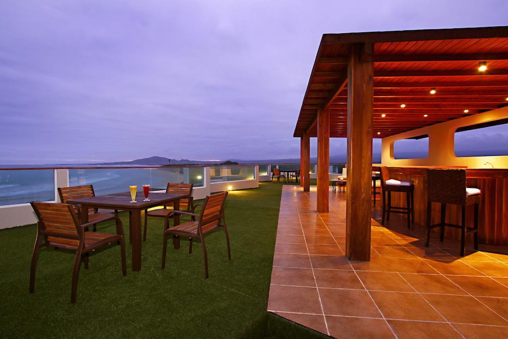 Iguana Crossing Boutique Hotel ปวยร์โต วิลยามิล ภายนอก รูปภาพ