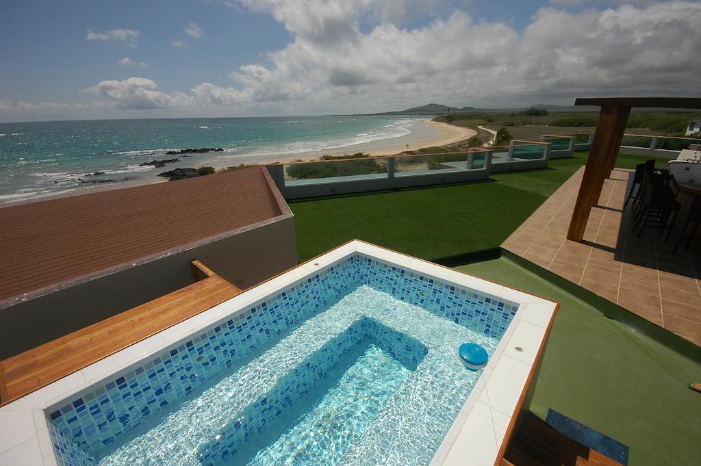 Iguana Crossing Boutique Hotel ปวยร์โต วิลยามิล ภายนอก รูปภาพ