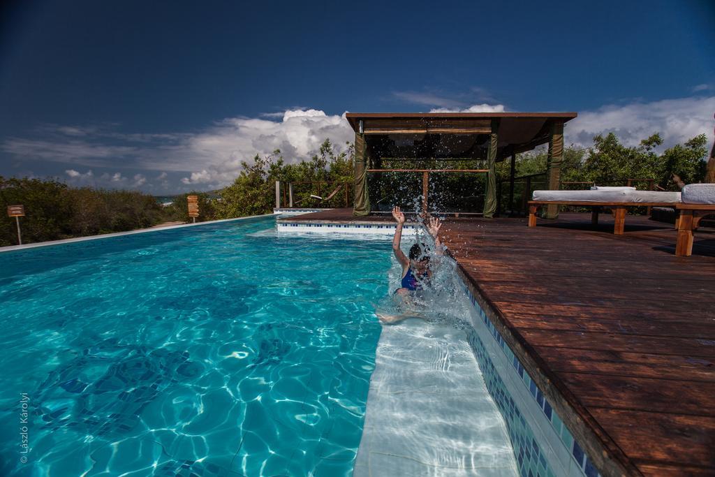 Iguana Crossing Boutique Hotel ปวยร์โต วิลยามิล ภายนอก รูปภาพ